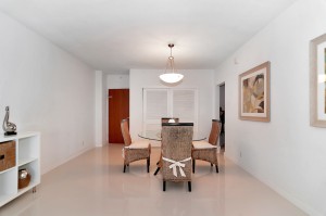 1445888624-0.jpg