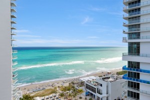 Hallandale L&15