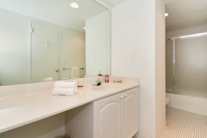 1480692042-2.jpg