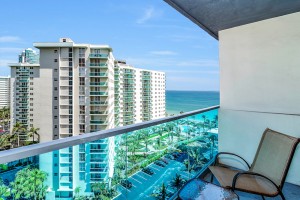 Hallandale E&11